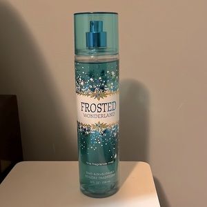 Frosted Wonderland Bath and Body Works mist